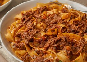 طريقة عمل باستا لحم بزيت الزيتون