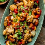 طريقة عمل كاري الدجاج بالكاجو والخضار