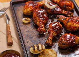 طريقة عمل دجاج بالتوفو وصوص الشوكولاتة الحارة