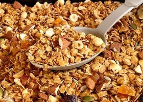 طريقة عمل جرانولا الشوكولاتة للرجيم