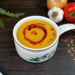 طريقة عمل شوربة العدس الحارة بالزيتون