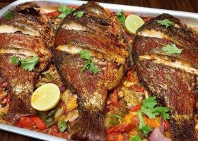 طريقة عمل سمك مشوي بالخل