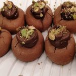 طريقة عمل بسكويت الشوكولاتة والفستق