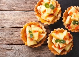 طريقة عمل ميني تارت الجزر والزنجبيل بالجبنة الكريمية