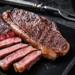طريقة عمل ستيك بالزبدة والثوم