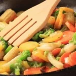 طريقة عمل خضار سوتيه بالثوم للرجيم