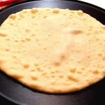 طريقة عمل خبز الصاج بالمقلاة