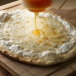 طريقة عمل لبنة بالعسل
