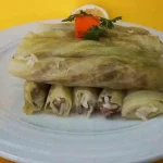 طريقة عمل محشي كرنب بالثوم