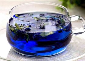 طريقة عمل الشاي الأزرق