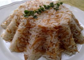 طريقة عمل أرز مفلفل بالشعيرية