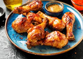 طريقة عمل الدجاج المشوي بصلصة الخردل والعسل