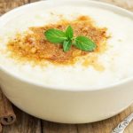طريقة عمل حلى الأرز بالحليب والقرفة