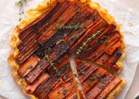 طريقة عمل تارت الجزر بالقرفة والعسل مع كريمة الزعفران