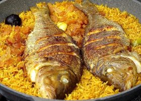 طريقة عمل بخاري سمك مع الأعشاب الطازجة