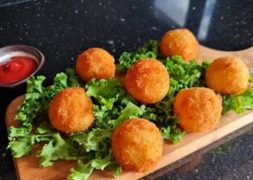 طريقة عمل كروكيت البطاطس بالجبنة