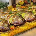 طريقة عمل سمك مشوى بصوص التوت البرى والروزماري الطازج