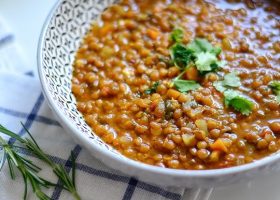 طريقة عمل فتة العدس البني الشتوية