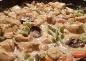 طريقة عمل ستيك الدجاج بالكريمة لايت