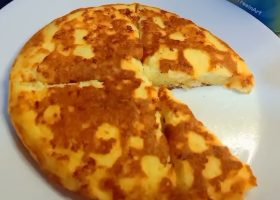 طريقة عمل بيض مخبوز مع جبن قريش