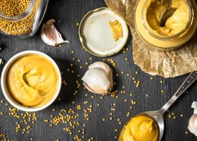 طريقة عمل صلصة الخردل الخالية من العسل