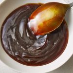 طريقة عمل صلصة العسل والثوم الحارة