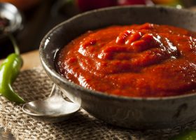 طريقة عمل صلصة سريراتشا التايلاندية