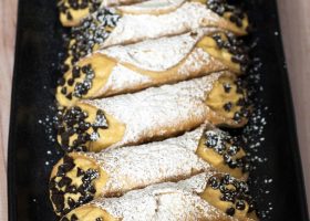 طريقة عمل كانولي اليقطين