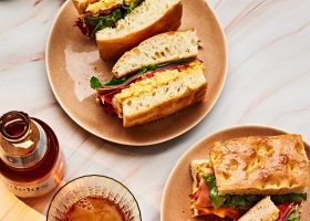 طريقة عمل خبز الفوكاشيا الإيطالي للساندويشات السريعة