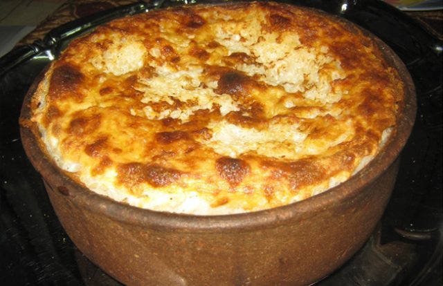 طريقة عمل طاجن الأرز المعمر باللحم والتمر