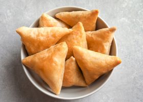 طريقة عمل السمبوسة السعودية بالجبنة