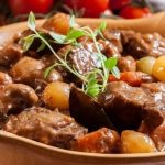 طريقة عمل صينية اللحم بالخضار