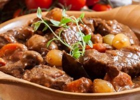 طريقة عمل صينية اللحم بالخضار