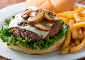طريقة عمل برجر بالمشروم والصويا صوص الطحينة  المدخنة