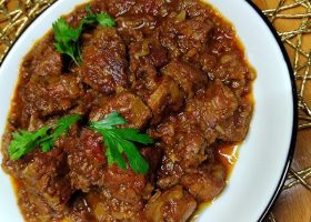 طريقة عمل كباب الحلة بالفلفل الأخضر