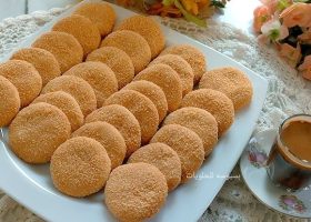 طريقة عمل بسكويت جوز الهند والثوم المحمص وزيت الزيتون