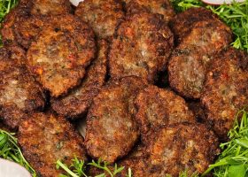 طريقة عمل كباب الحمص المحشى بالمشروم المدخن