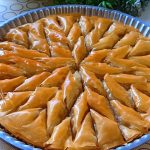 طريقة عمل الجلاش بالحليب والمكسرات