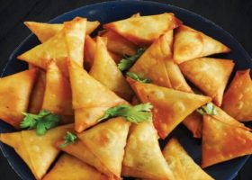 طريقة عمل سمبوسك رمضان بالجبن