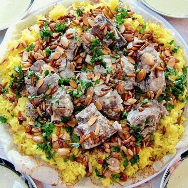 طريقة عمل منسف باللحم البلدي