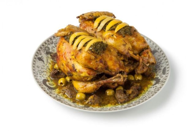 طريقة عمل دجاج محمر بالدغميرة