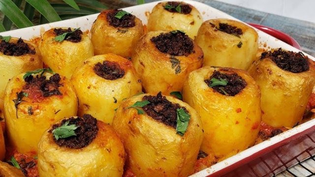 طريقة عمل كبة البطاطا الحلوة بحشوة المشروم الطازج والجبن الابيض