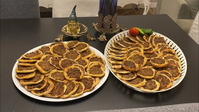 طريقة عمل قوالب عش العصفور بلحم الغزال والكرز