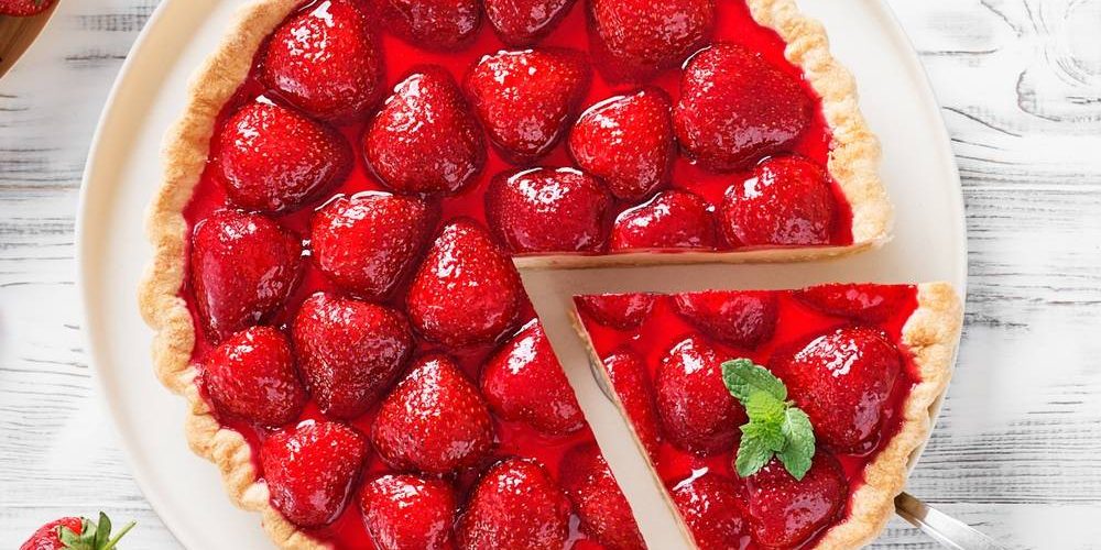 طريقة عمل تارت الفول النابت بصوص الفراولة والزعفران
