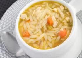 طريقة عمل حساء لسان العصفور