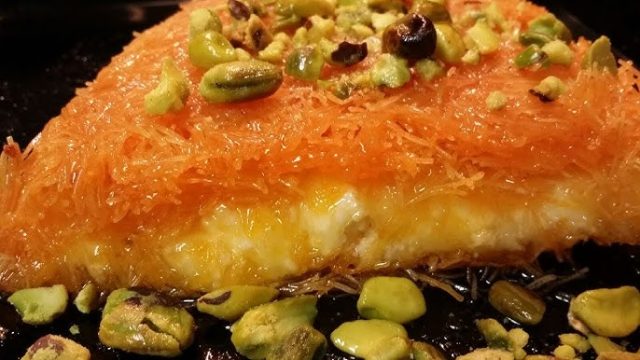 طريقة عمل كنافة بالجبنة الريكوتا وصوص الليمون بالنعناع