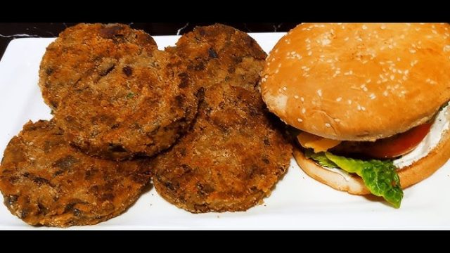 طريقة عمل برجر الباذنجان المشوى بحشوة المسقعة الكريمية