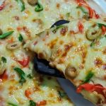 طريقة عمل البيتزا السريعة بالتورتيلا