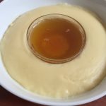 طريقة عمل عصيدة الرمل الذهبي بحليب القمر