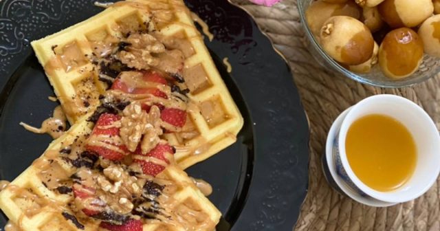 طريقة عمل وافل كيتو بالليمون